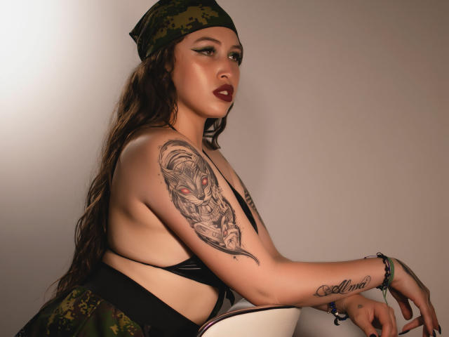 KimMeierr - Live sex cam - 14525006