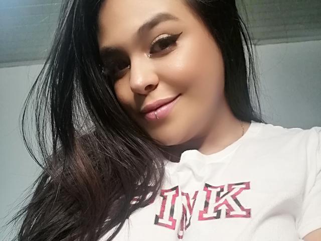 ElenaGommy - Live porn &amp; sex cam - 14541422