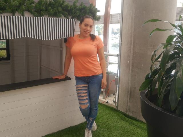 AndreaRomano - Live sexe cam - 14571834