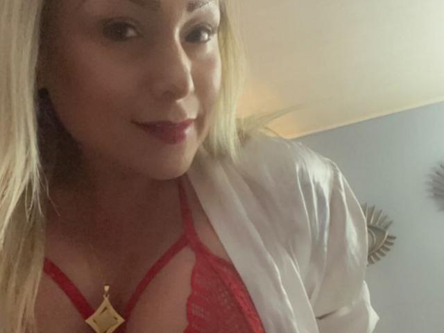 HollyMadisonn - Live sex cam - 14602530