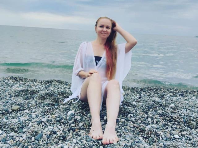 MalloryFlirt - Live Sex Cam - 14604982