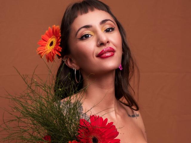 ElizaWells - Live porn &amp; sex cam - 14607310