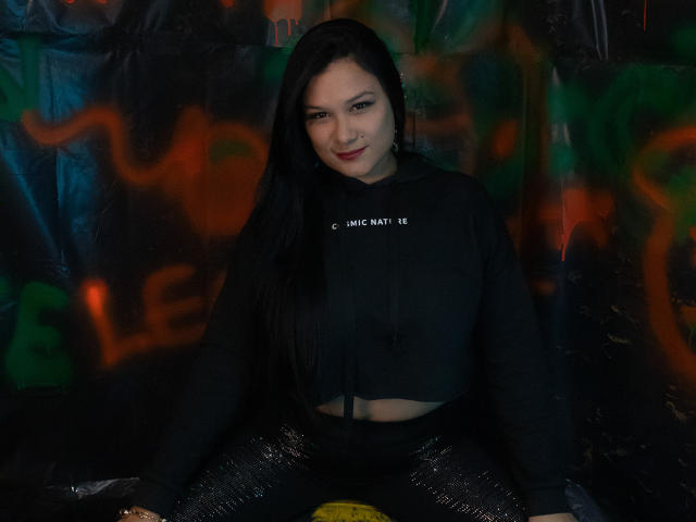 DayannaRousse - Live Sex Cam - 14609070