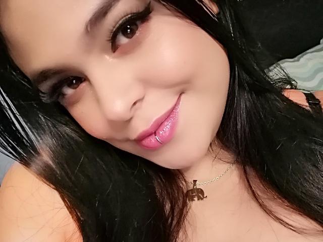 ElenaGommy - Live porn &amp; sex cam - 14612086