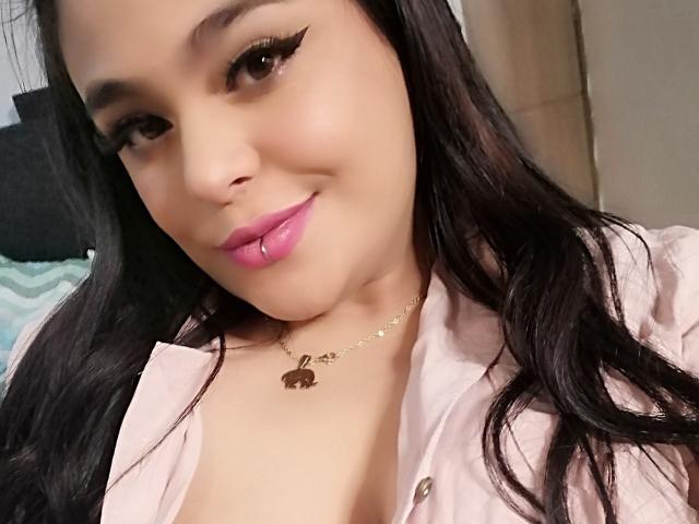 ElenaGommy - Live porn &amp; sex cam - 14625562