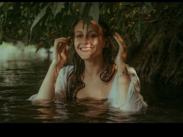 AlesyaDrons - Sexe cam en vivo - 14628046