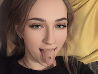 GoodBlondeGirl - Live porn &amp; sex cam - 14629058