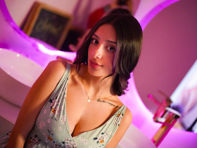 AlessaRivera - Live porn &amp; sex cam - 14649842