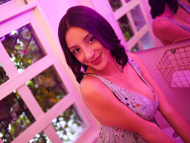 AlessaRivera - Sexe cam en vivo - 14649846