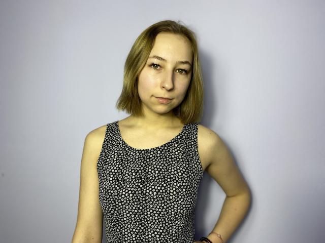 SoniaFugors - Live porn &amp; sex cam - 14650314