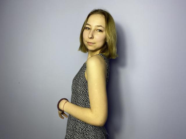 SoniaFugors - Live porn &amp; sex cam - 14650318