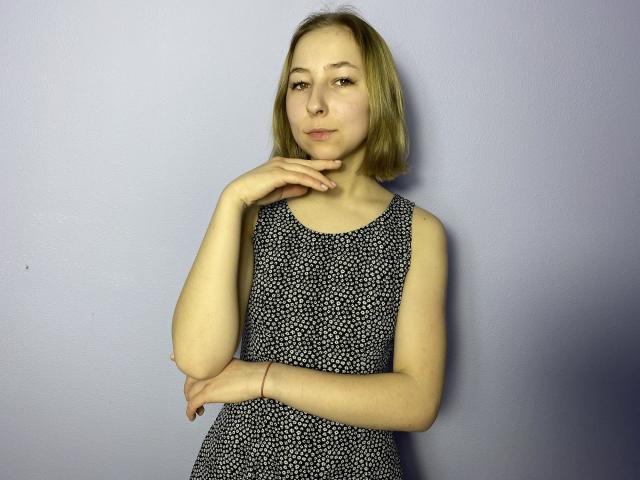 SoniaFugors - Live Sex Cam - 14650322