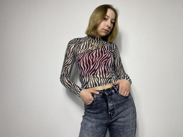 SoniaFugors - Live sex cam - 14650370