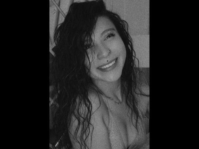 LaurynBloom - Sexe cam en vivo - 14660246