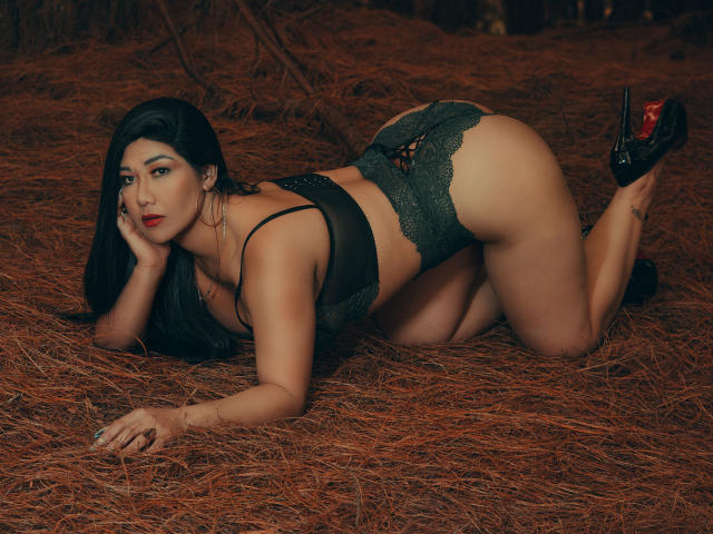 KhloeLawson - Live sex cam - 14660610