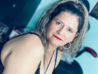 MonyHotBigTits - Sexe cam en vivo - 14676630