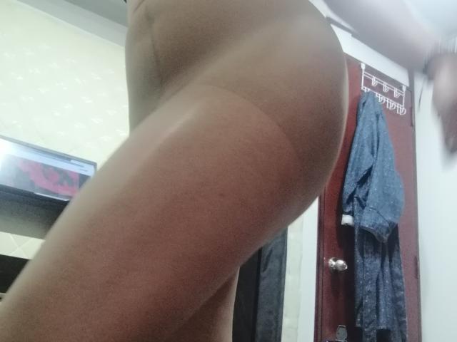 VioletaSwitch - Live porn &amp; sex cam - 14677310