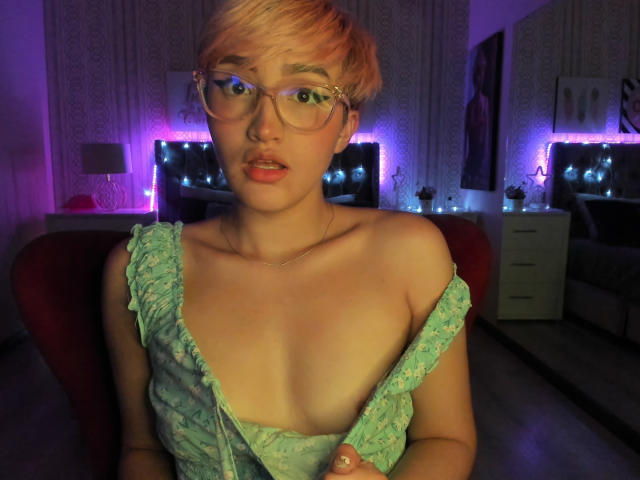 NaraSuarez - Live porn &amp; sex cam - 14681410