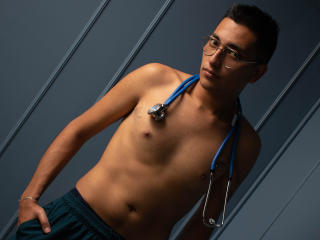 SantiagoLenyn - Sexe cam en vivo - 14685394