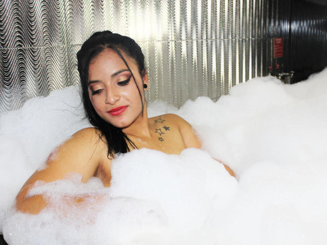 ChallyHartmand - Sexe cam en vivo - 14722590