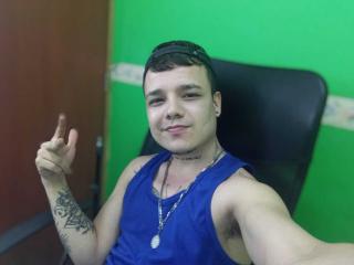 AlfonsoHal - Live sexe cam - 14739778