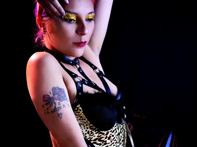 CelesteJhones - сексуальная веб-камера в реальном времени - 14743974