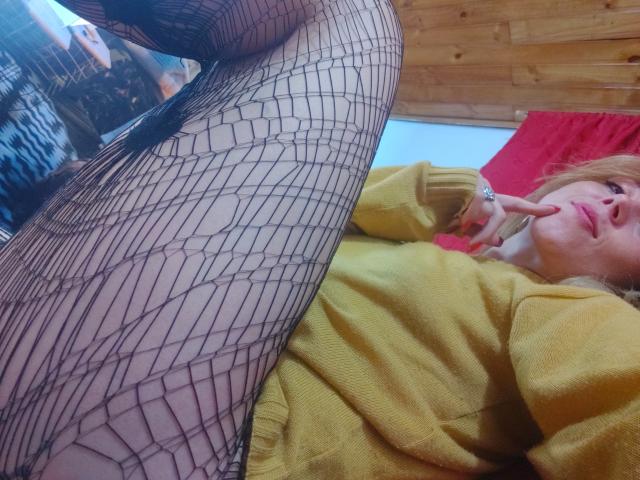 KhrystineBrulant - сексуальная веб-камера в реальном времени - 14753894