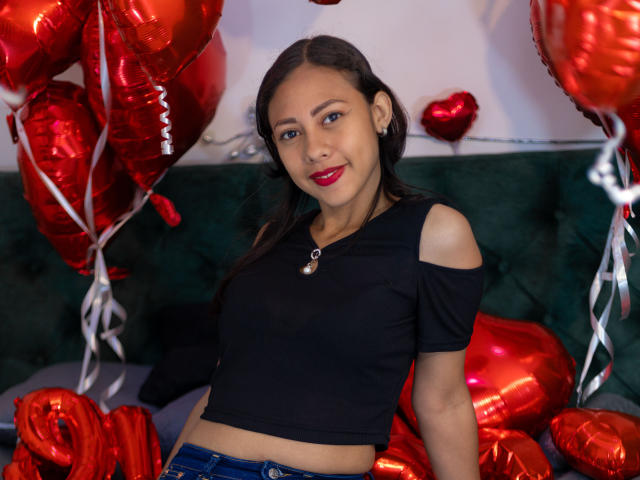 SofiaGreey - Live porn &amp; sex cam - 14766914