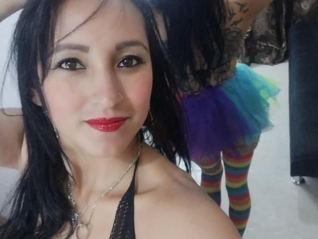 LatinXimena - Porno na żywo i seks kamera - 14767262