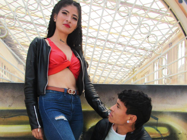 PatrickandRebek - Live sexe cam - 14789158