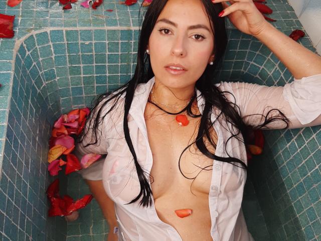 KarinaThomson - Live Sex Cam - 14794774