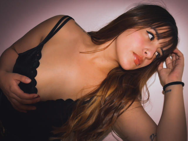AmeliaStor - Live porn &amp; sex cam - 14797122