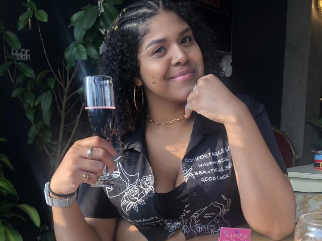 HalleThomson - Sexe cam en vivo - 14803850