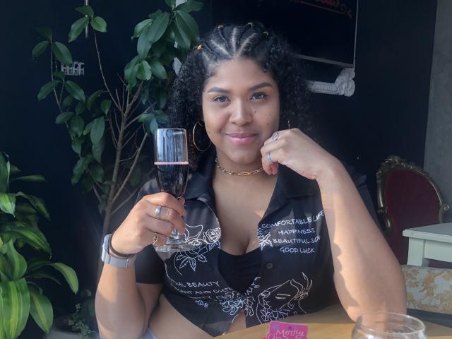 HalleThomson - Live porn &amp; sex cam - 14803854