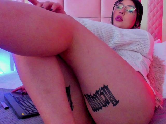 AmberrSnow - Live Sex Cam - 14804894