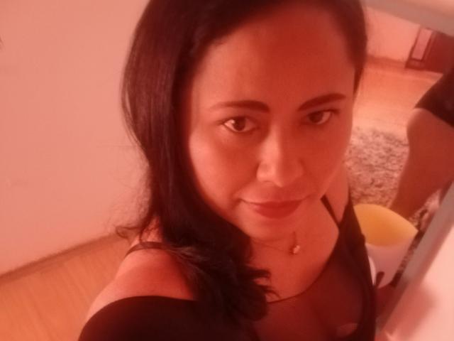 SalomeChaudeSexy - Sexe cam en vivo - 14810810