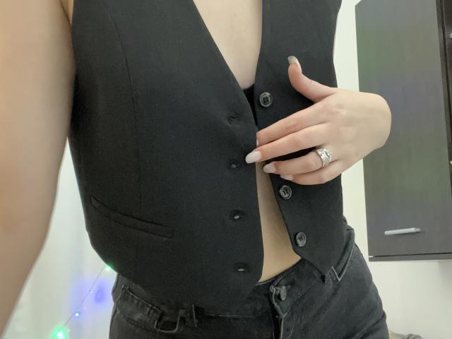 BeautySlim - Live porn &amp; sex cam - 14811038