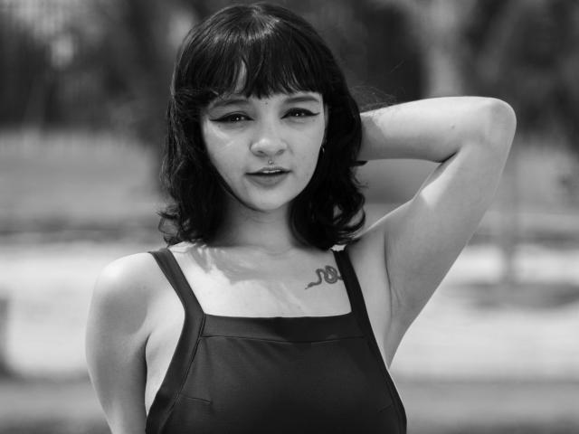 SophieHoffman - Porno na żywo i seks kamera - 14822582