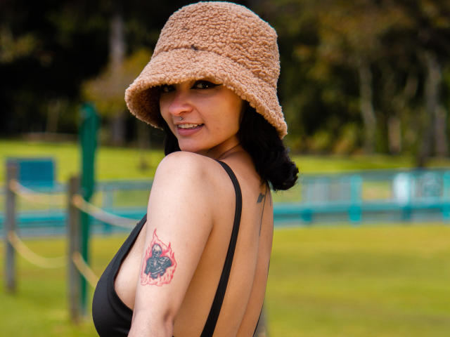 SophieHoffman - Camera khiêu dâm &amp; quyến rũ trực tiếp - 14822626