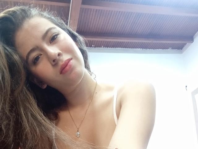 AprilEvanss - Live sexe cam - 14827406