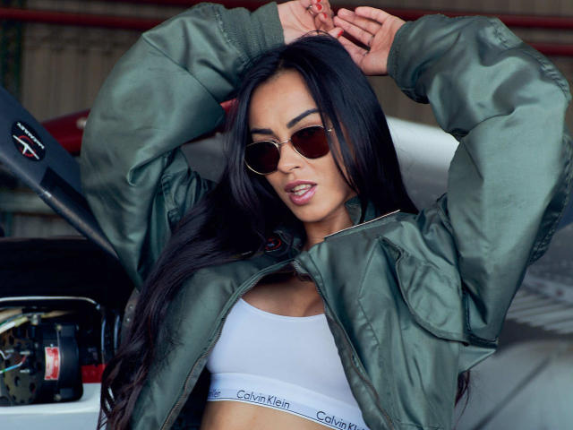 ValentinaRousse - Live Sex Cam - 14851254