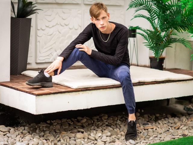 ErickDeen - Live porn &amp; sex cam - 14854750