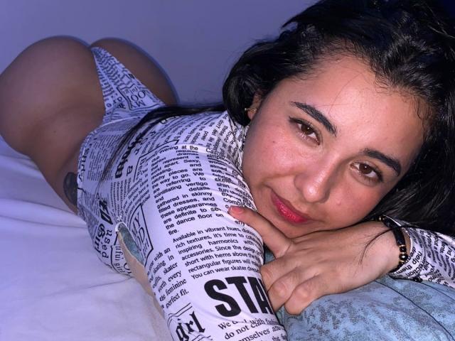 LianaBernocchi - Live porn &amp; sex cam - 14860778