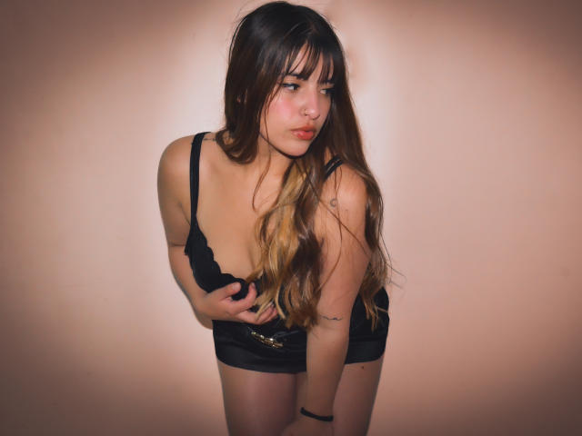 AmeliaStor - Live porn &amp; sex cam - 14867242
