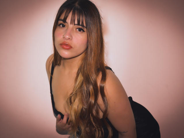 AmeliaStor - сексуальная веб-камера в реальном времени - 14867254