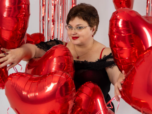 GlowingWoman - Sexe cam en vivo - 14875994