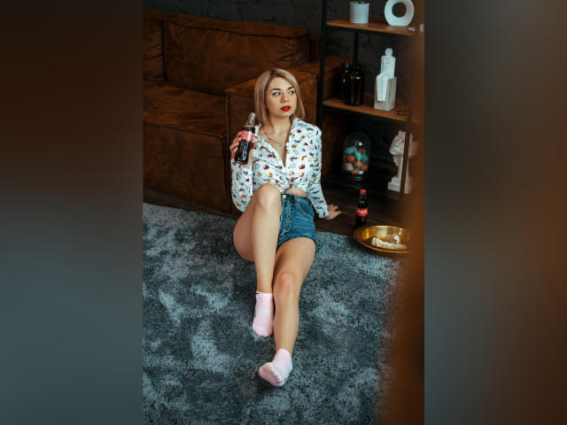 MiyaAx - Live porn &amp; sex cam - 14887786