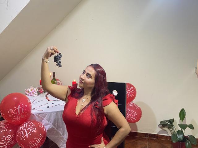 NahelaBigMelonsX - Live sexe cam - 14892166