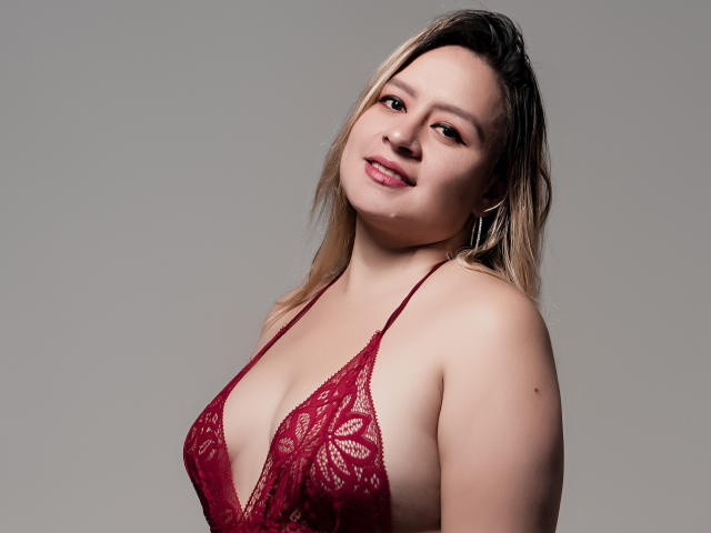 SaraMoreti - Camera khiêu dâm &amp; quyến rũ trực tiếp - 14899726