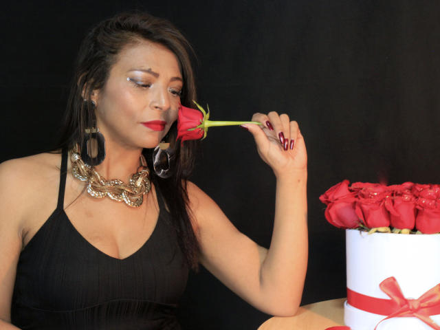 ScarletCruize - Sexe cam en vivo - 14902234